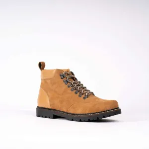 Boot in suede leather