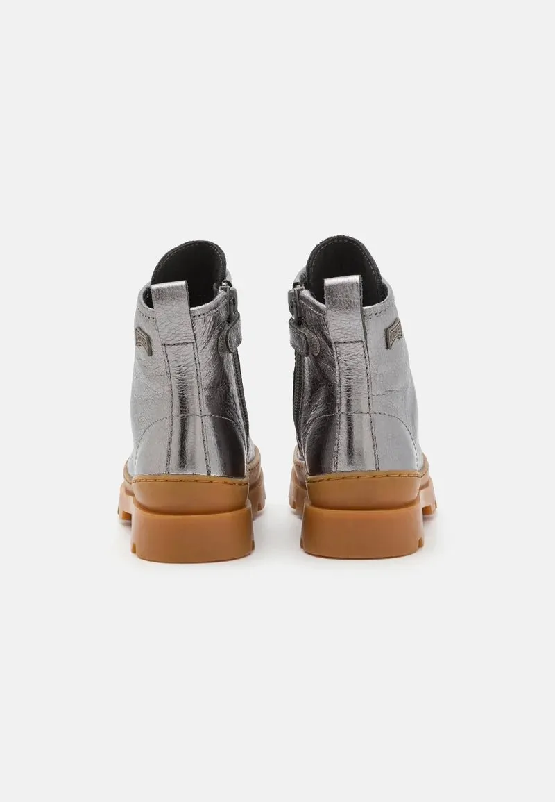 Camper: Brutus - Silver Boot / Lace-up