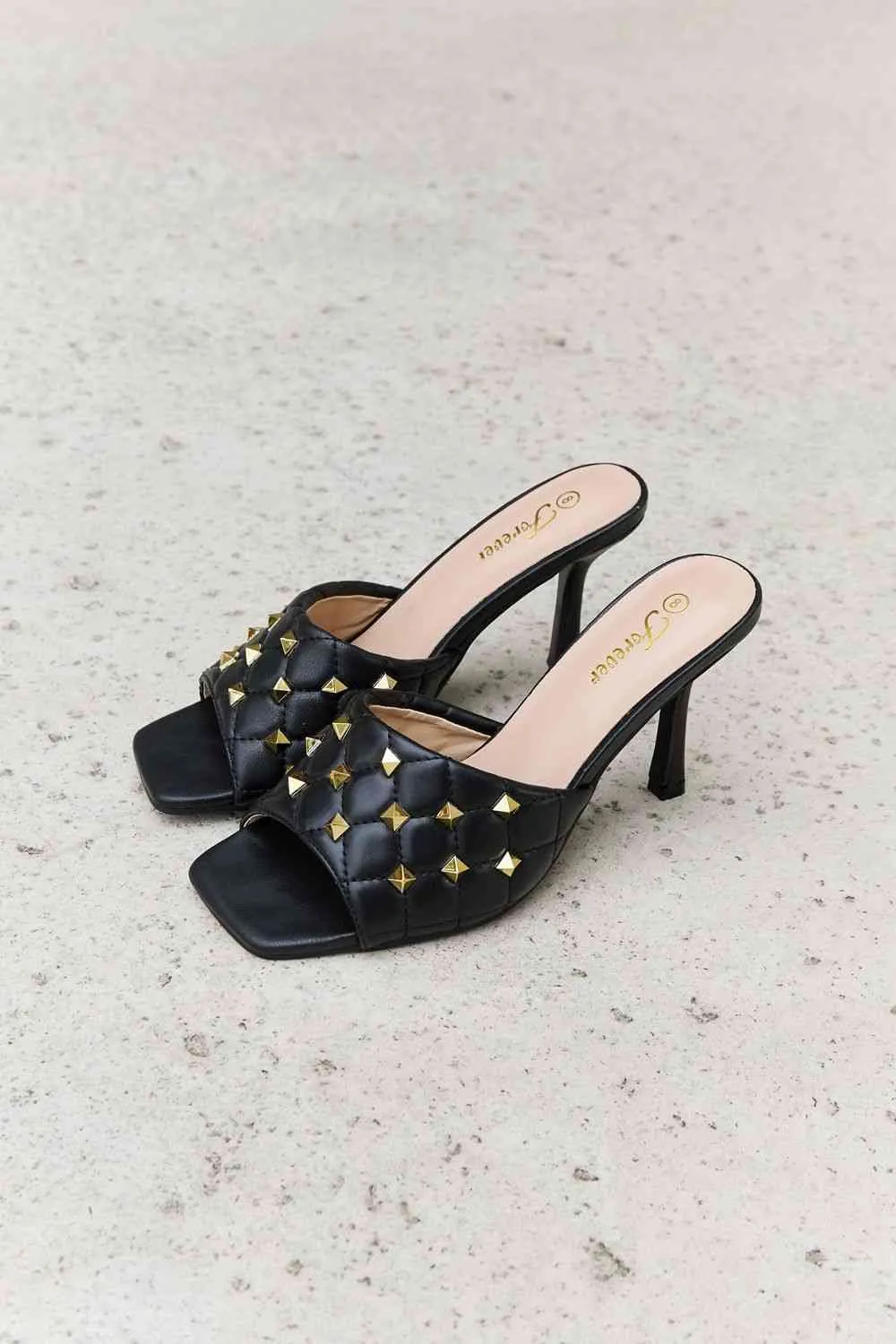 Forever Link Square Toe Quilted Mule Heels in Black