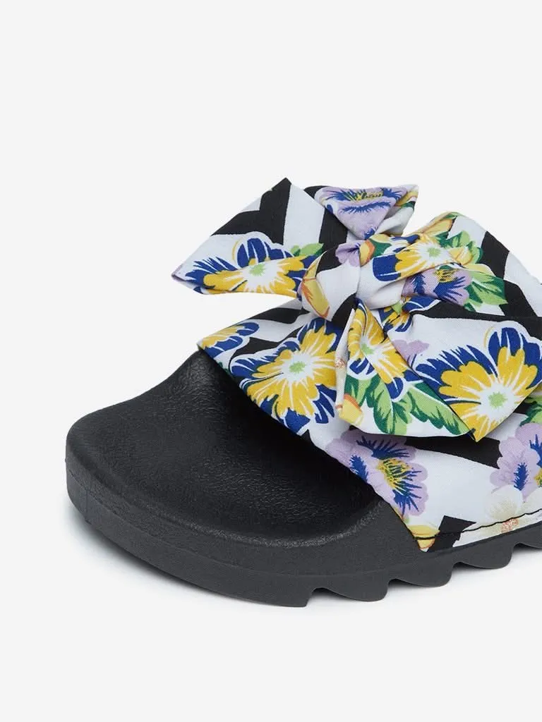 LUNA BLU Black Floral Pattern Slides