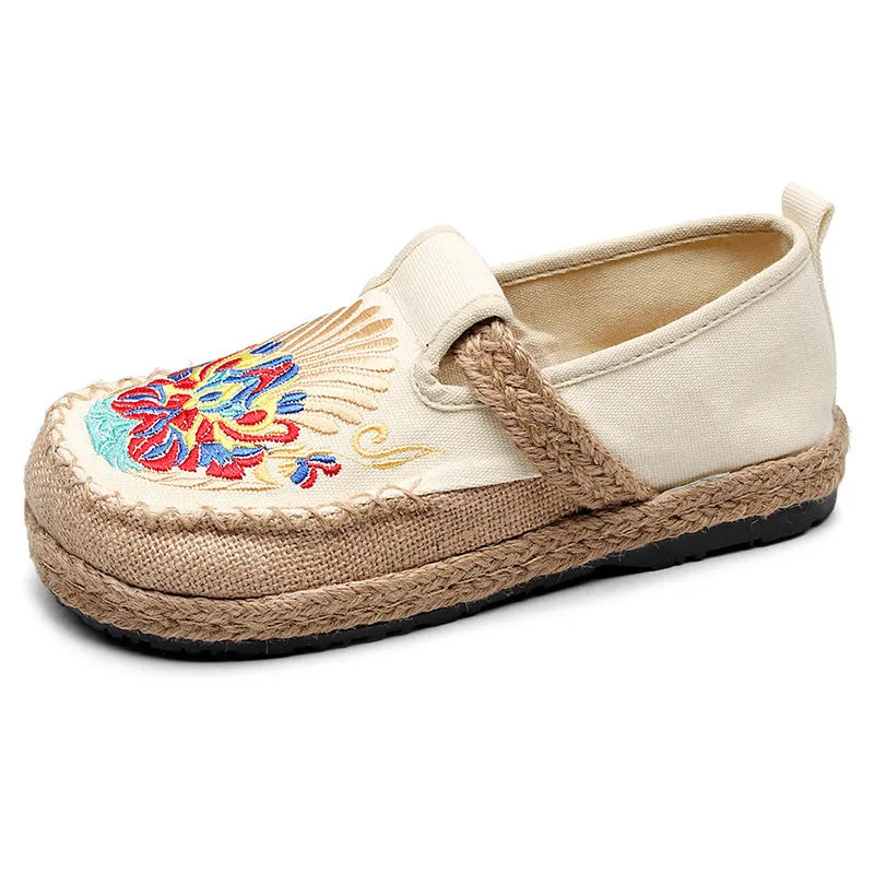 New Cloth Shoes Women's Ethnic Embroidered Shoes Round Head Lazy Shoes