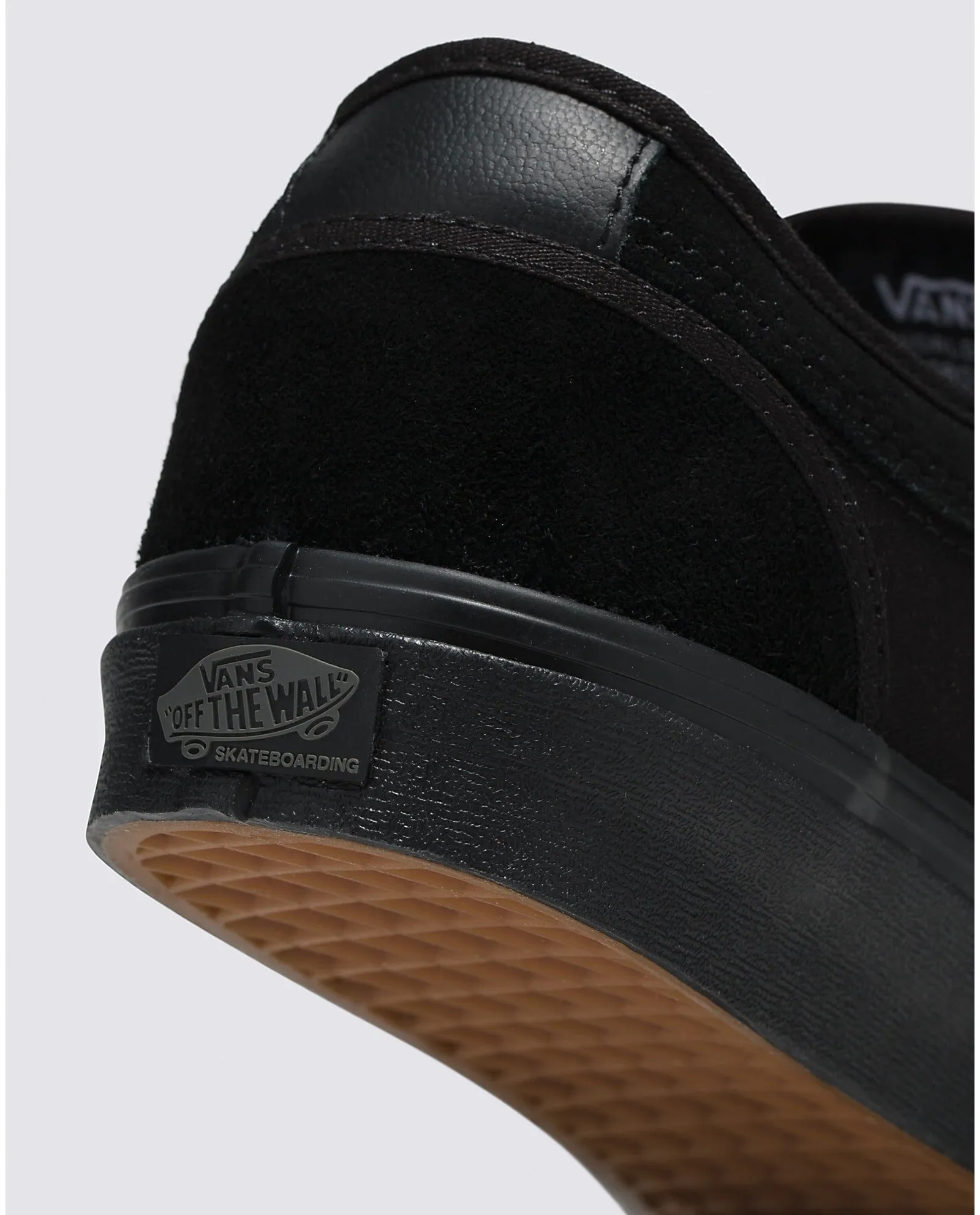 Skate Chukka Low