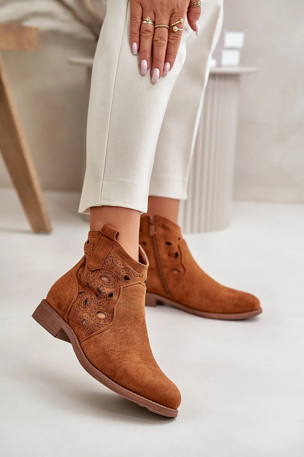 TEEK - Suede Side Design Ankle Boots