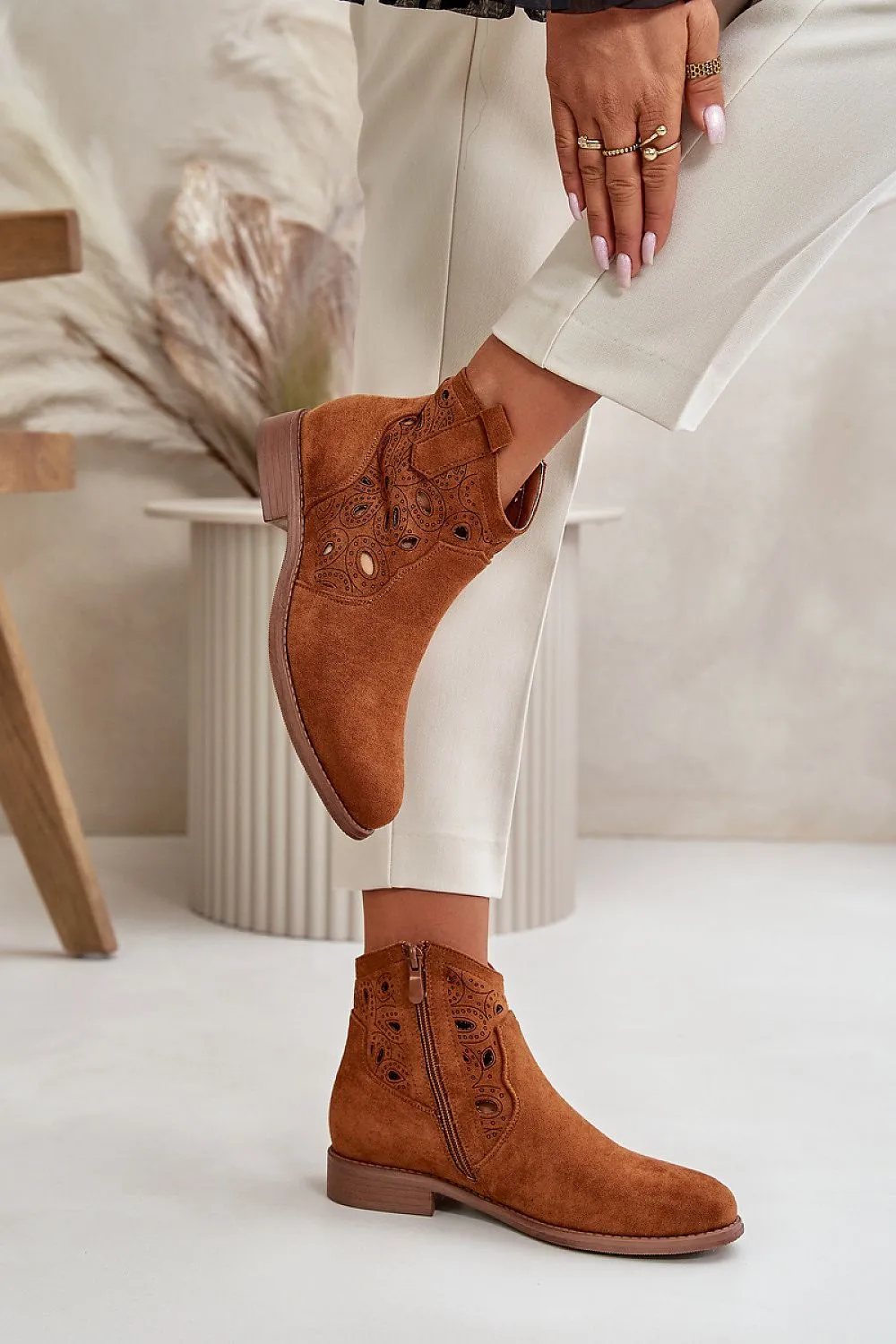 TEEK - Suede Side Design Ankle Boots