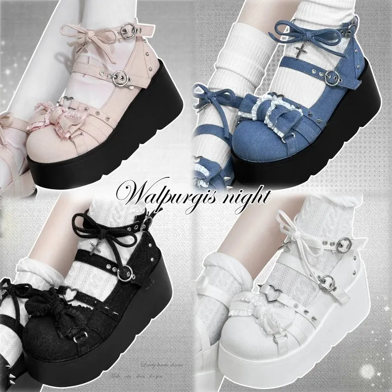 Witch's Sweetheart Platform Shoes